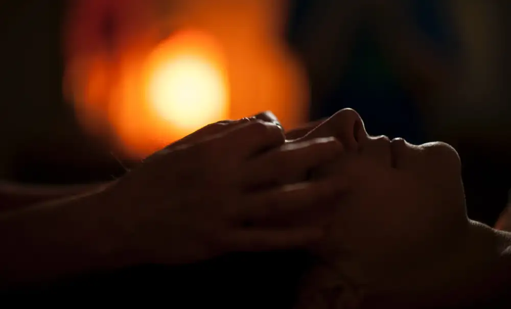 reiki-energy-healing-hands-central-coast Reiki Healer Ettalong Beach and Umina Beach Central Coast.