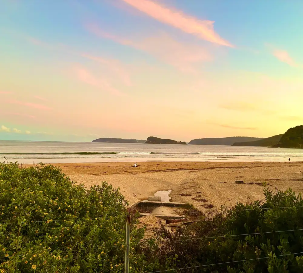 Reiki healing session in Ettalong Beach on the Central Coast supporting relaxation and energy balance.